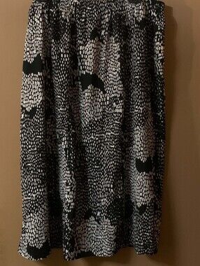 Just My Size Black and White Printed Skirt